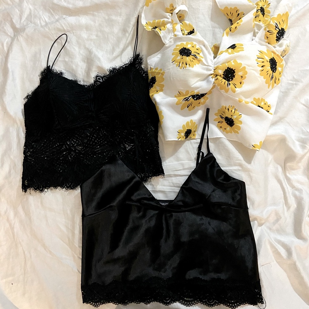 Assorted Tank tops - Picture 2 of 2